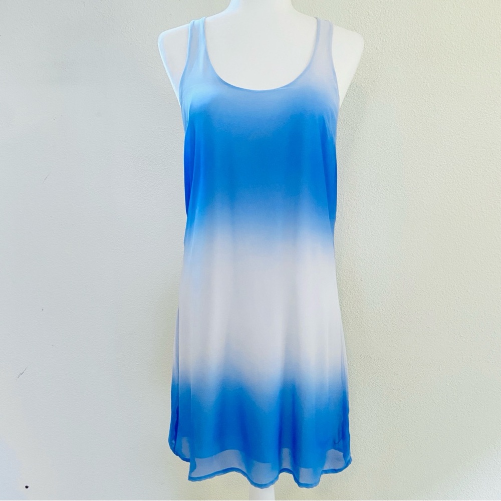 Forever 21 Blue and White Ombré Sleeveless Dress